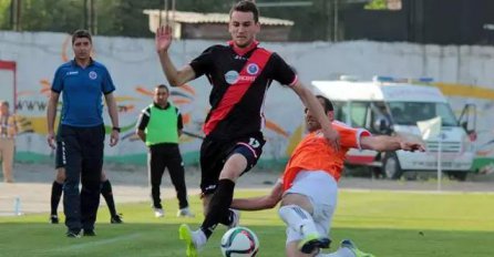 Našim greškama, bezvoljnom i beskrvnom igrom smo im pomogli da nas poraze!