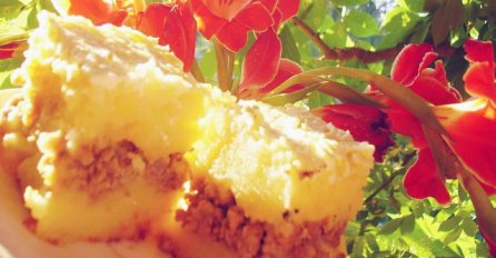  Musaka od pire krompira 