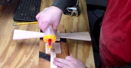 Remek djelo: Uzeo je dasku i jedan ekser, a ono što je napravio je genijalno!