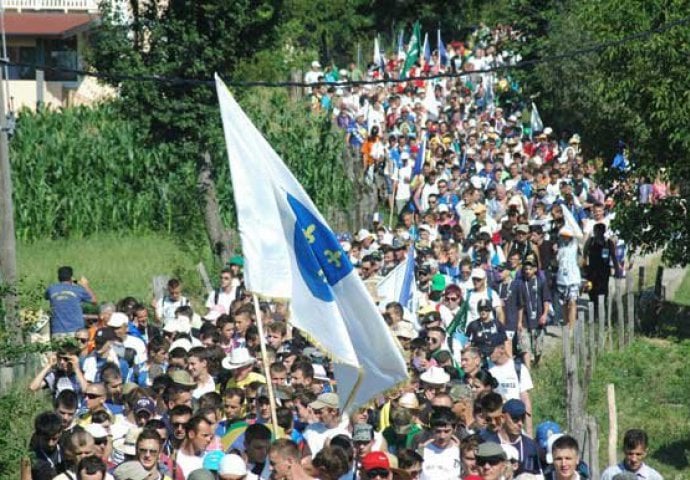 "Marš mira 2015." Nezuk - Srebrenica: Ove godine rekordan broj učesnika