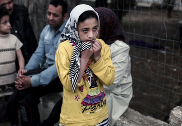 ' U SRBIJI I MAKEDONIJI ZLOSTAVLJAJU I TUKU IZBJEGLICE' Izvještaj Amnesty Int. razotkrio stravičnu praksu