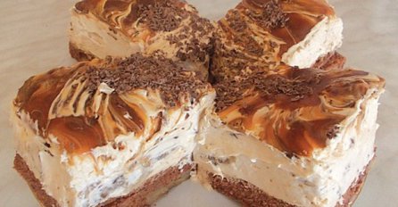 Karamel pita sa bananama