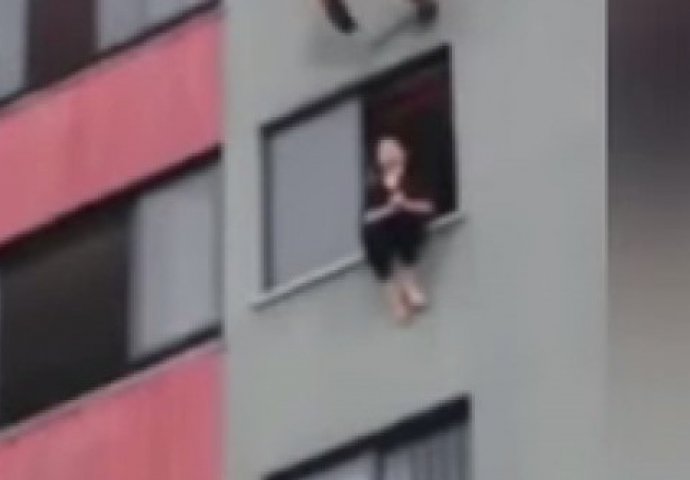 Pokušala je da izvrši samoubistvo skokom, evo kako su je spasili!