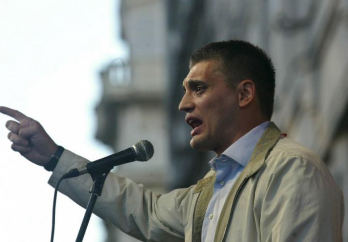 Jovanović: Poziv na odavanje počasti žrtvama genocida u Srebrenici