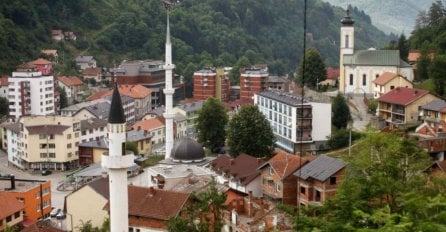 Nakon bijega od smrti u Srebrenici, zatočen u Srbiji (VIDEO)