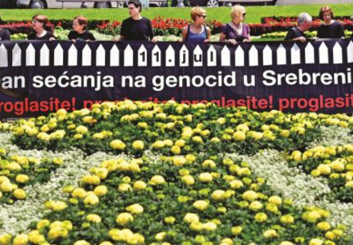 OPSADA ZBOG SREBRENICE Tri rizična skupa u centru Beograda u isto vrijeme 