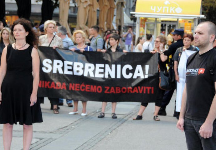 "Žene u crnom" ispred Predsjedništva Srbije: Proglasite 11. juli Danom sjećanja na genocid u Srebrenici