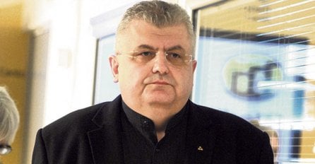 Nenad Čanak u Potočarima: Srebrenica je zločin svih zločina