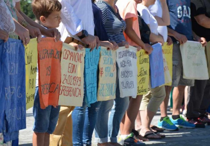 Danas je i cijela Slovenija odala počast žrtvama genocida  (FOTO)