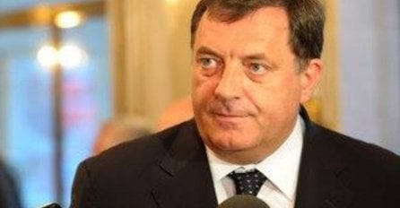 Dodik dirnut reakcijom majki Srebrenice nakon napada na Vučića