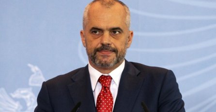 Albanski premijer Edi Rama u iznenadnoj posjeti Kosovu