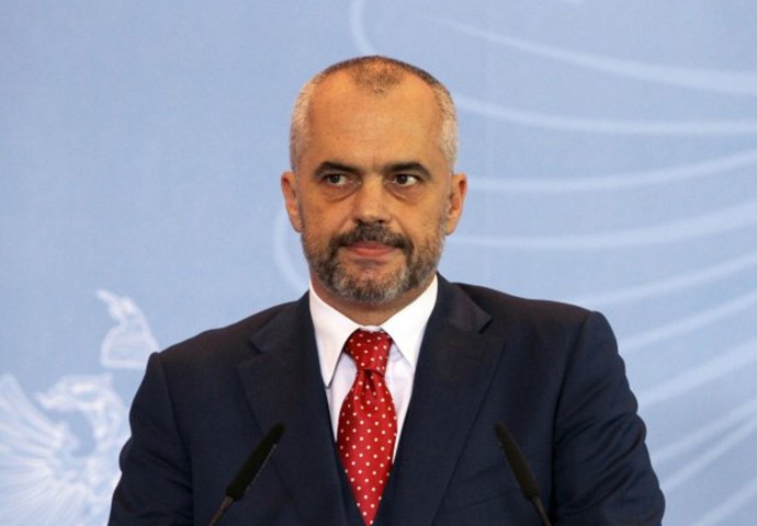 Albanski premijer Edi Rama u iznenadnoj posjeti Kosovu