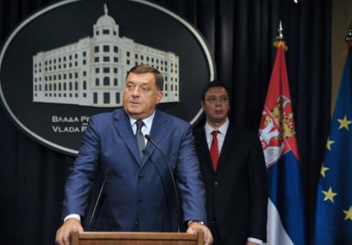 Dodik ponovo riga vatru: Naser Orić prerušen vodio nerede u Potočarima?!