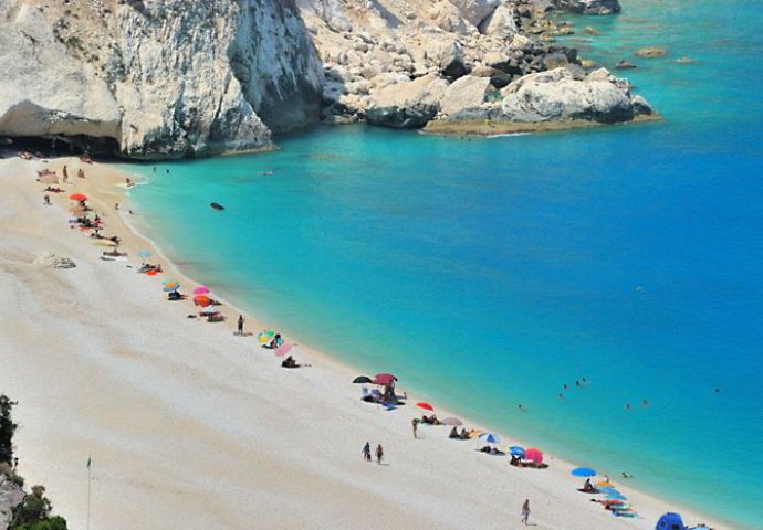 Njemački Bild predlaže Grčkoj da rasproda plaže i vrati dug