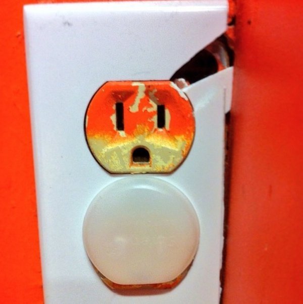 7611f8d218dada9a7fc923d8f104d883