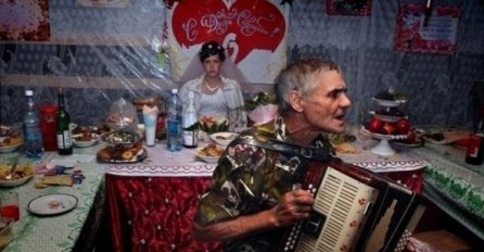 Tragikomično: Ovo su najgore fotografije sa vjenčanja ikada !