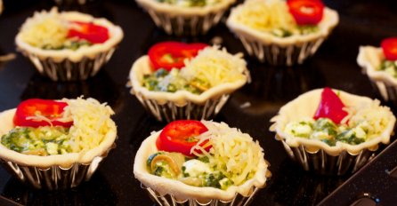 UKUSAN ZALOGAJČIĆ: Košarice od lisnatog tijesta