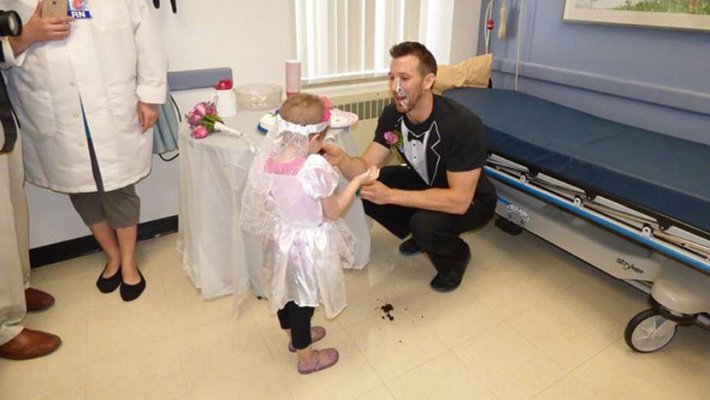 ozenio-cetvorogodisnjakinju-1