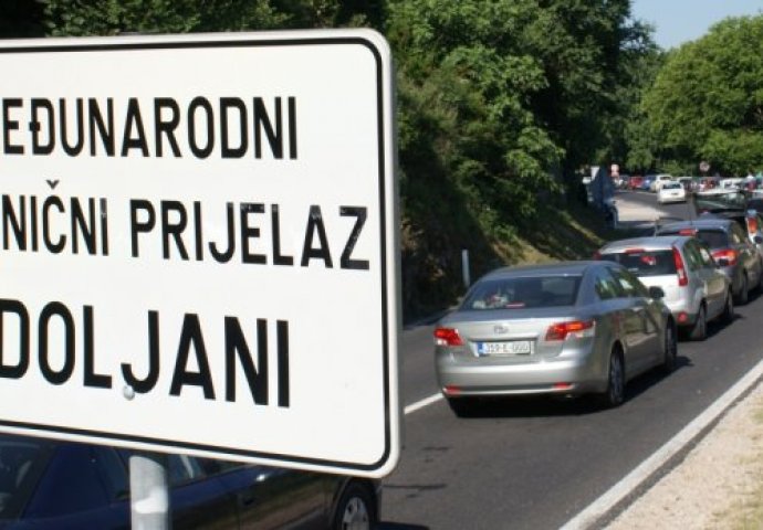 I danas gužve na graničnim prelazima: Najduže se čeka u Doljanima, oko dva sata 