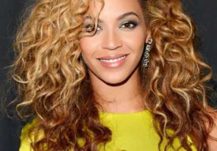 Uvijek lijepe i zavodljive: Ove frizure nikada neće izaći iz mode