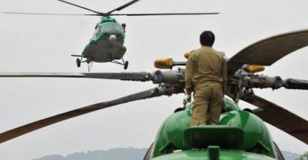 Pao vojni helikopter, traga se za 23 osobe