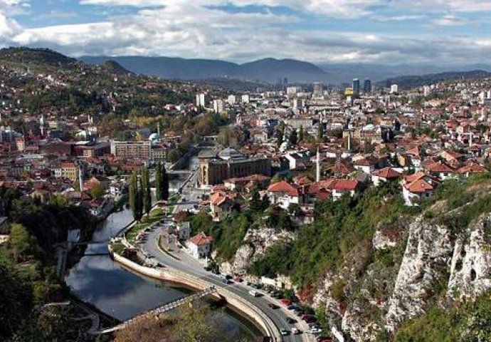 UDIK osudilo zabranjenu odavanja počasti žrtvama Oluje u Sarajevu