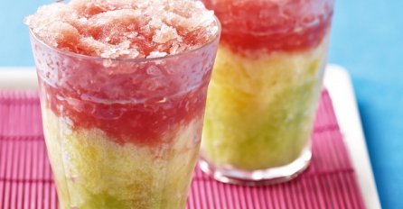 Slatko i zdravo osvježenje u čaši 