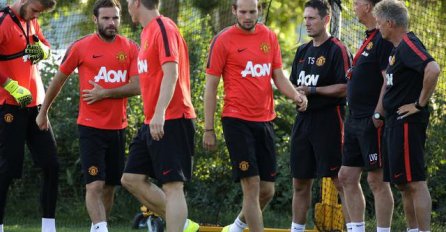 Van Gaal otkrio sastav Manchester Uniteda za narednu sezonu i sve zaprepastio