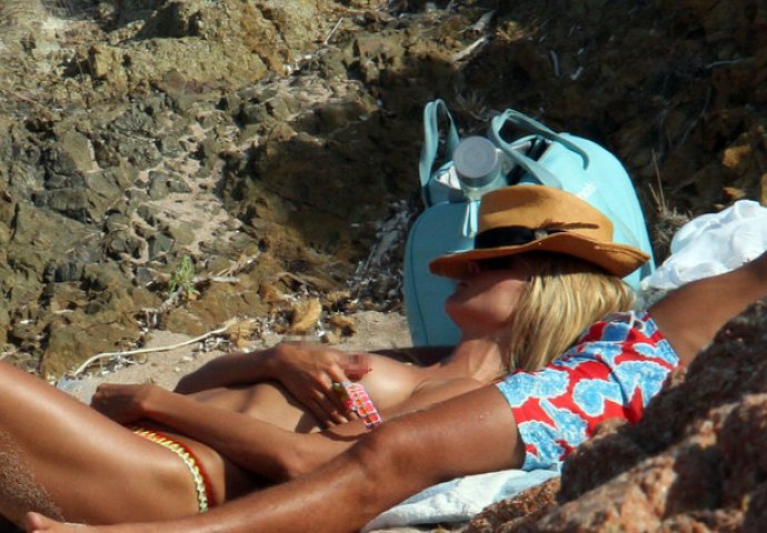 Paparaco fotografije Heidi Klum sa plaže