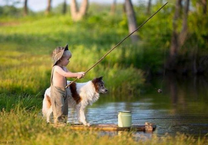 Preslatko: Kada kućni ljubimci čuvaju svoje mališane, psi i djeca najvjerniji drugovi 