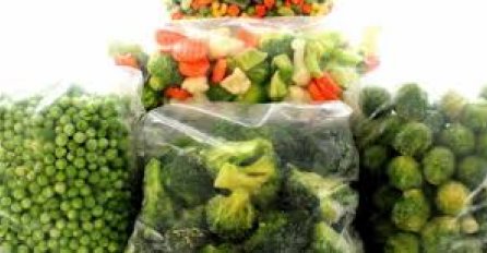 Ovo su namirnice koje NE SMIJETE zamrzavati