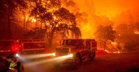 I dalje traje žestoka borba vatrogasaca sa vatrenom stihijom u Kaliforniji