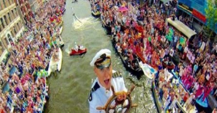 Njegov selfi mnogi smatraju selfijem godine FOTO