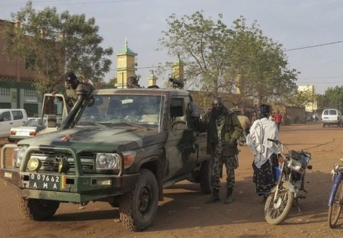 Hotel pod opsadom: Teroristi ubili 13 turista