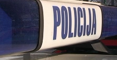 Udes na autoputu, jedna osoba poginula