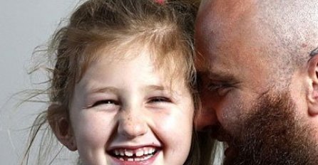 'Kao klinka sam išla u školu u kvartu gdje su išli samo klinci sa bogatim starcima'