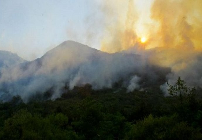 Požar još tinja na području Jablanice