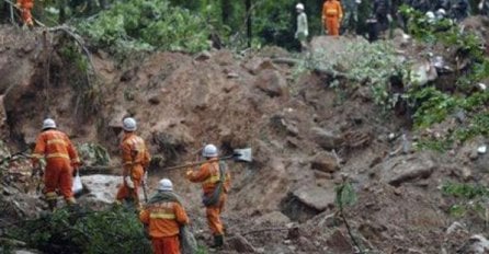 Klizište zatrpalo nekoliko objekata sa 40 ljudi