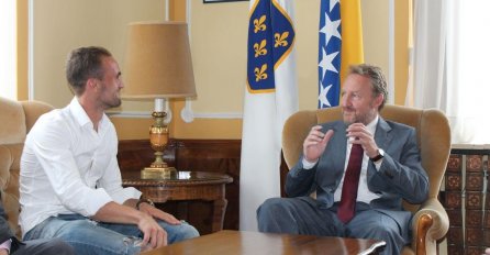 Izetbegović: Sportski uspjesi Amela Tuke imaju značaj za naše društvo u cjelini