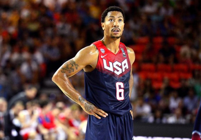 Derrick Rose izbačen iz košarkaške reprezentacije SAD-a