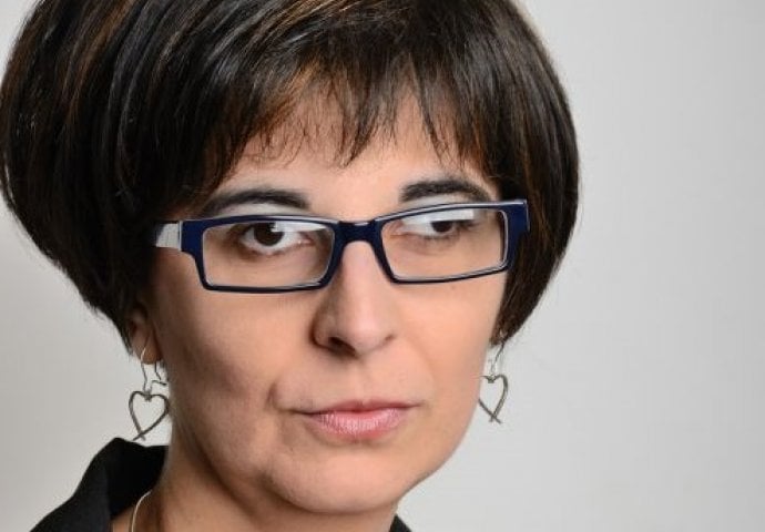 Lejla Turčilo: "Ima li života izvan ekrana?!"