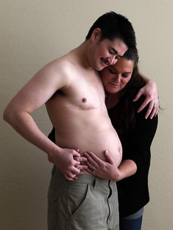 615513-thomas-beatie