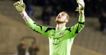 Šehić bez primljenog gola u Švicarskoj, Van Persie pogodio za pobjedu Fenerbahčea