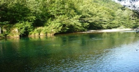 Konjic: Autom sletili u rijeku