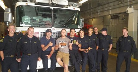 Mobitel mu je pao u rijeku, a onda počeo objavljivati fotografije na Facebook-u