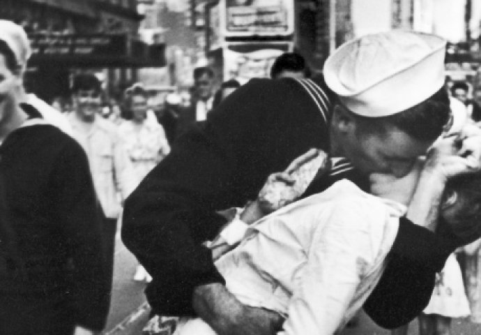 Nakon 70 godina pronađen par sa jedne od najpoznatijih fotografija na svijetu (FOTO)