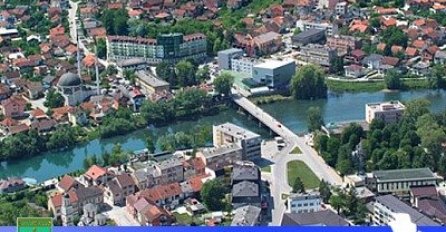 Zašto sve više  ljudi "bježi"  iz Sanskog Mosta