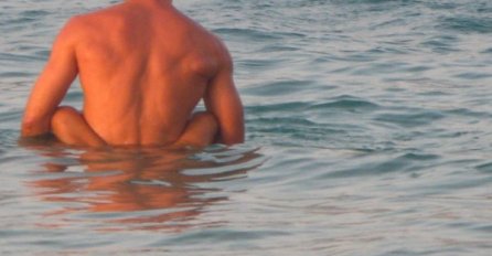 Hit na internetu: Ispovijest djevojke koja je izgubila nevinost na moru