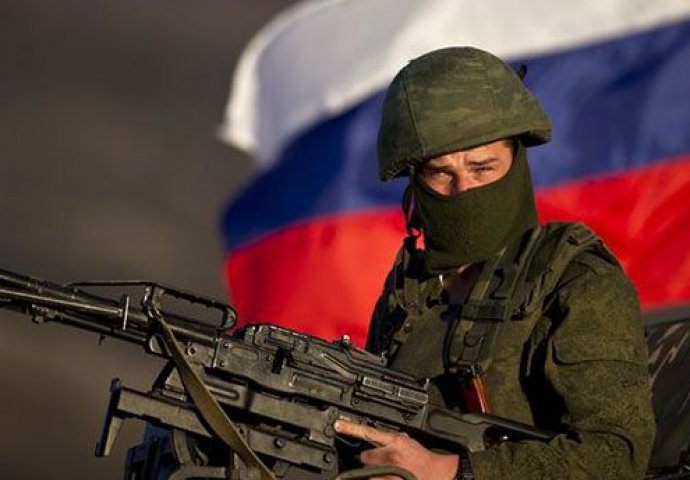 Rusija: Ubio dva vojnika i oficira, pa sebe