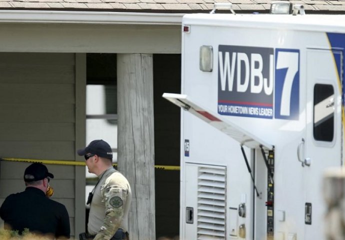 Virginija obavijena tugom, fotografije nastale jučer nakon monstruoznog ubistva novinarke i snimatelja!